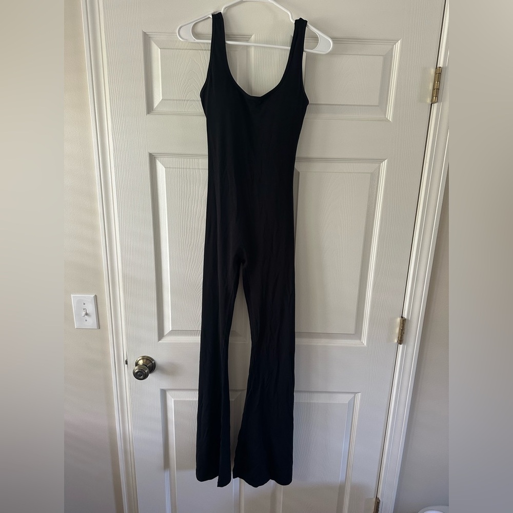 Black Sleeveless Jumpsuit